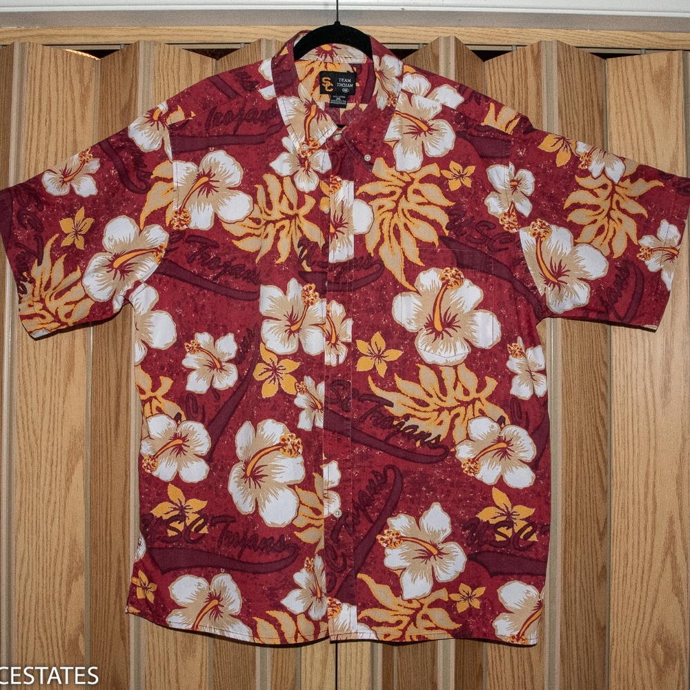 PRICE DROP!  USC TROJANS - HAWAIIAN SHIRT